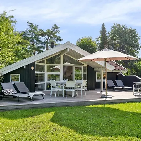 Сasa de vacaciones Batsha - 350m From The Sea By Interhome Tisvildeleje